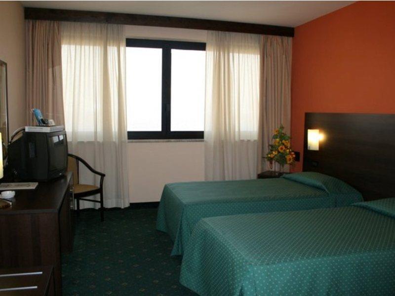 San Paolo Palace Hotel Palermo Oda fotoğraf